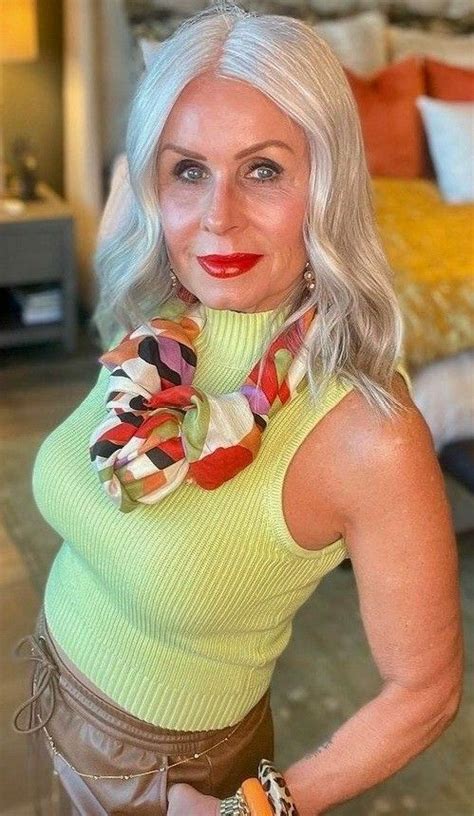 porn hub granny|Grannies Porno Video's .